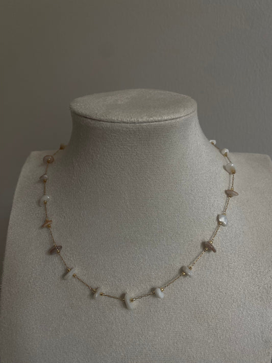 COLLIER PRASLIN