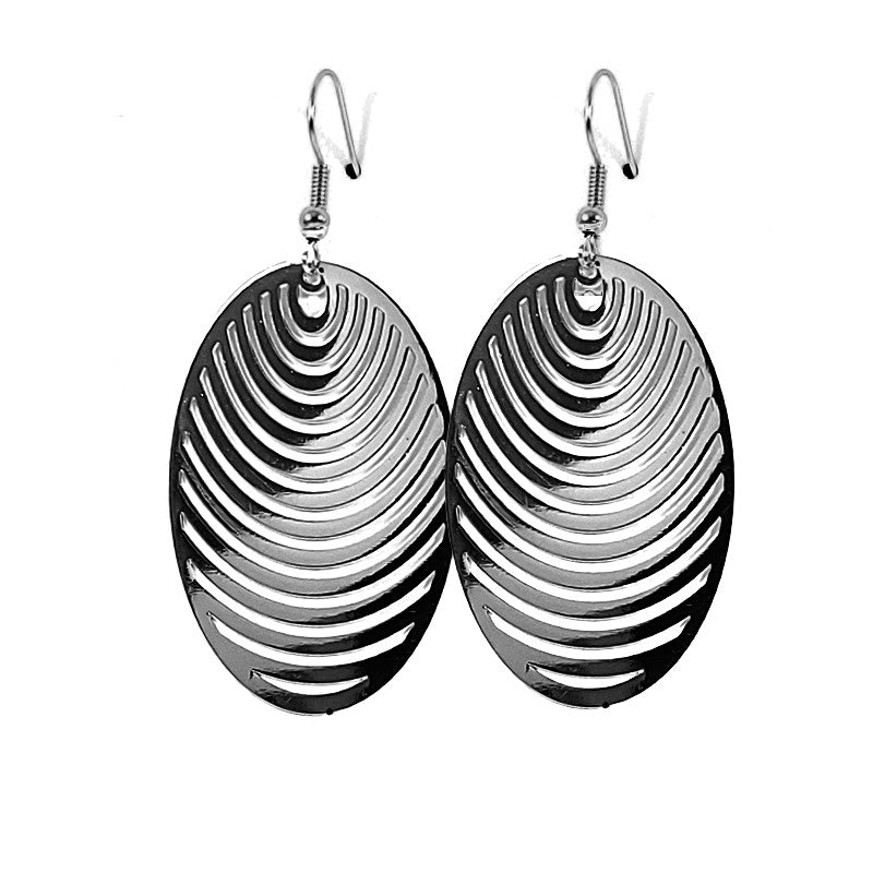 Boucles d'oreilles fantaisie filigrane ovale tombante couleur noir