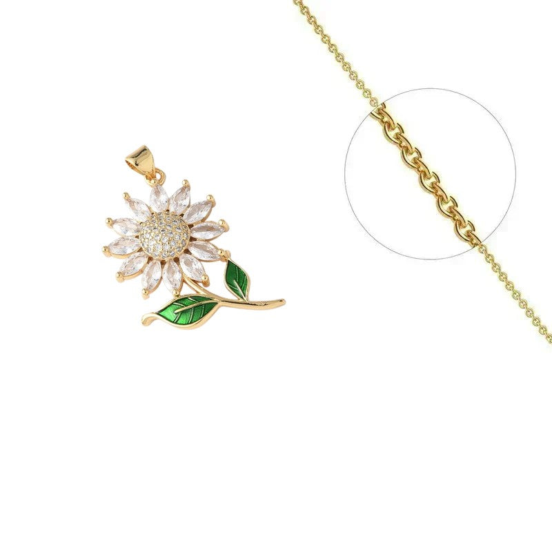 Collier doré chaîne et pendentif fleur émail zirconiums sertis