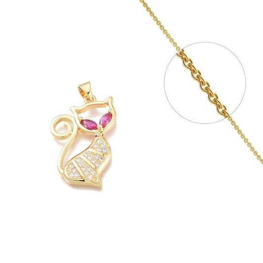 Collier chaîne et pendentif chat zirconiums sertis fushia